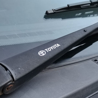 BilFinish™ – Selvklæbende metal 3D-dekorstrimler til bil (4 stk.)