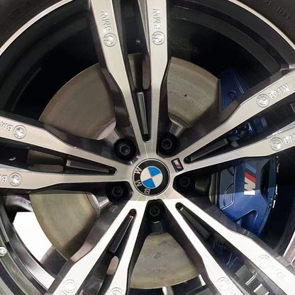 BilFinish™ – Selvklæbende metal 3D-dekorstrimler til bil (4 stk.)