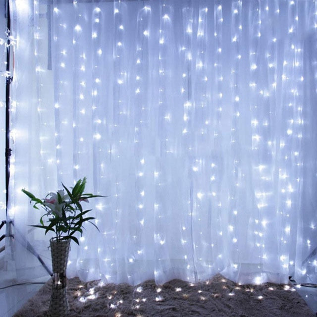 Elegant LED Julgardin - med Timer, 8 Ljuslägen och Fjärrkontroll