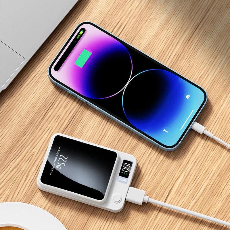 StrømSlim™ – Ultratynd Hurtigopladende Powerbank